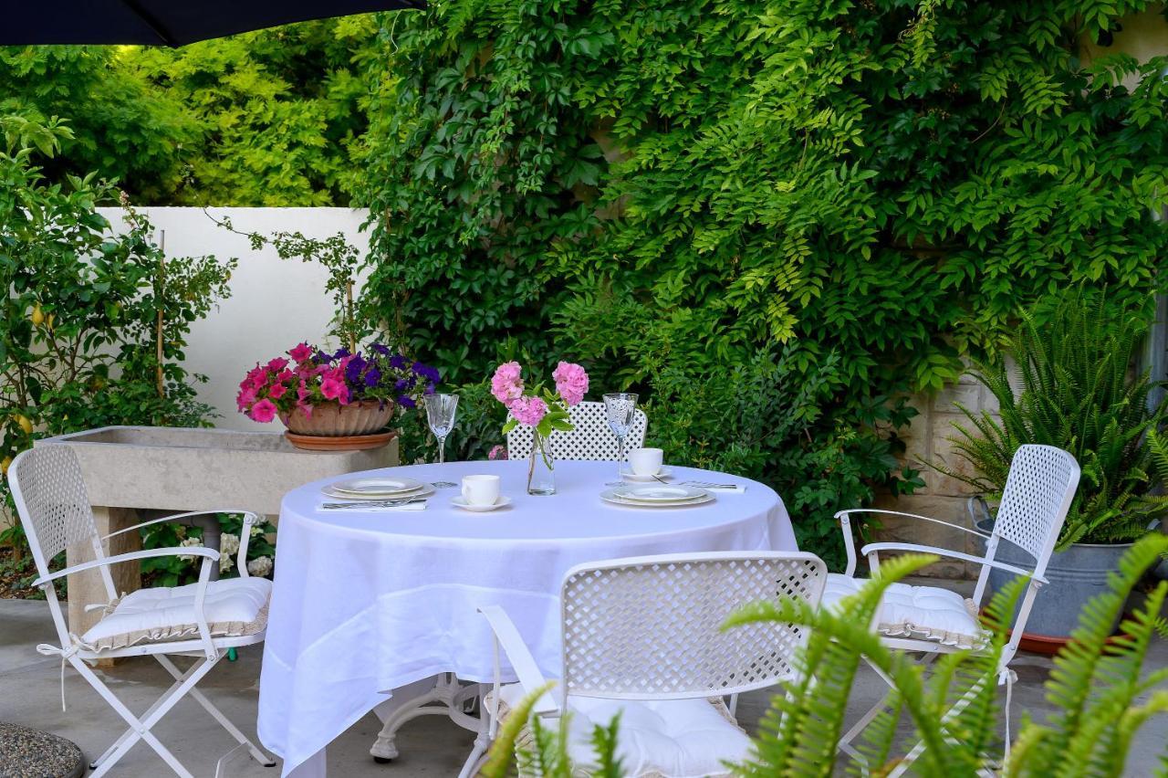 Palace Schoen Milesi - Esense Of Prestige - Private Pool - Free Parking - Old Money Style Luxury Rooms - Walking Distance To The Old Town, The Beach And All Amenities - Buralux Properties スプリト エクステリア 写真
